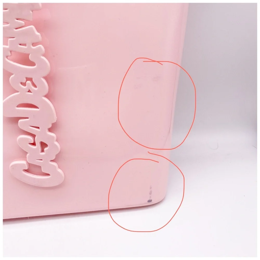 Carmen Sol stylish pink